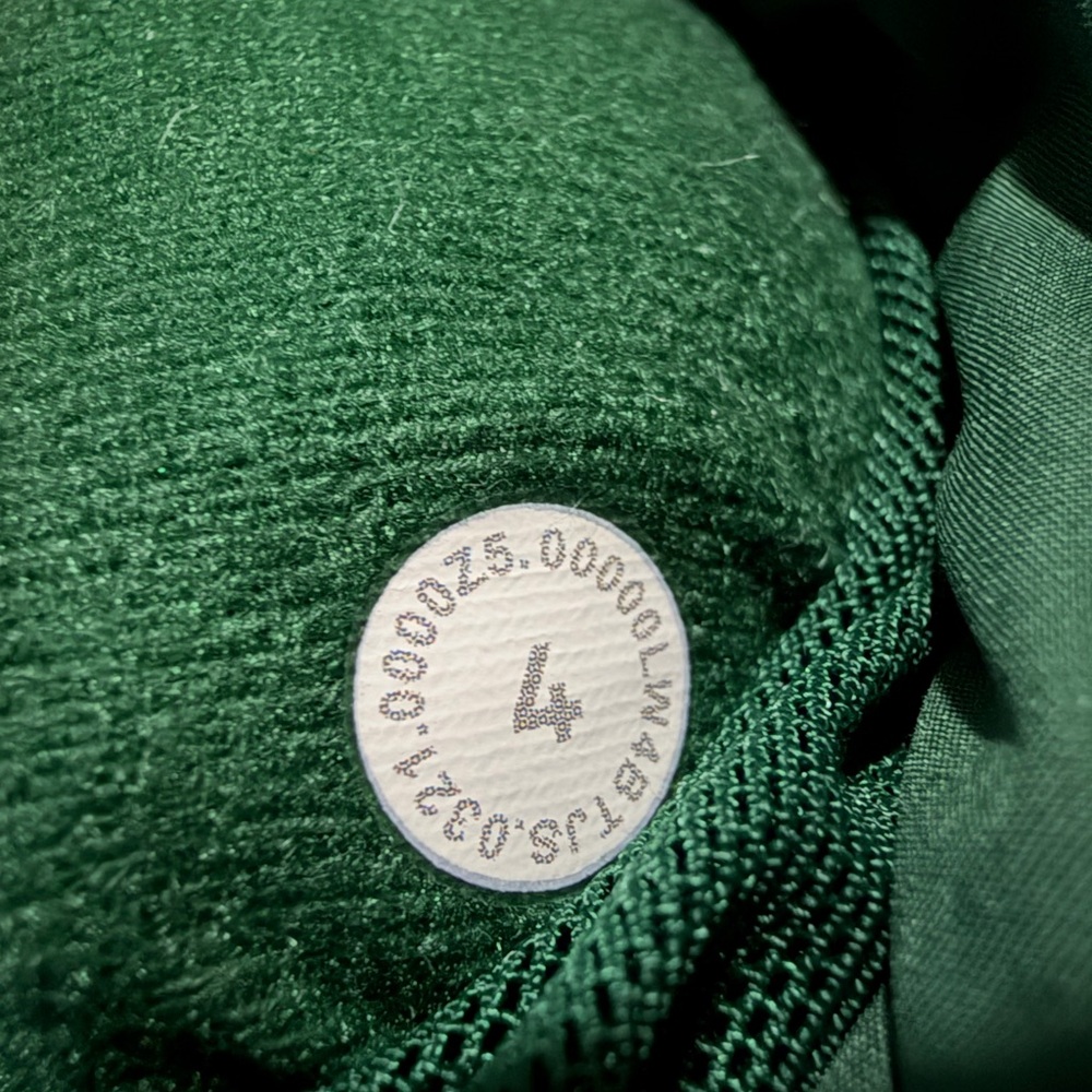 Lululemon Puffer Jacket Womens 4 Green Goose Down Hooded Winter Coat Short EUC - Picture 11 of 11